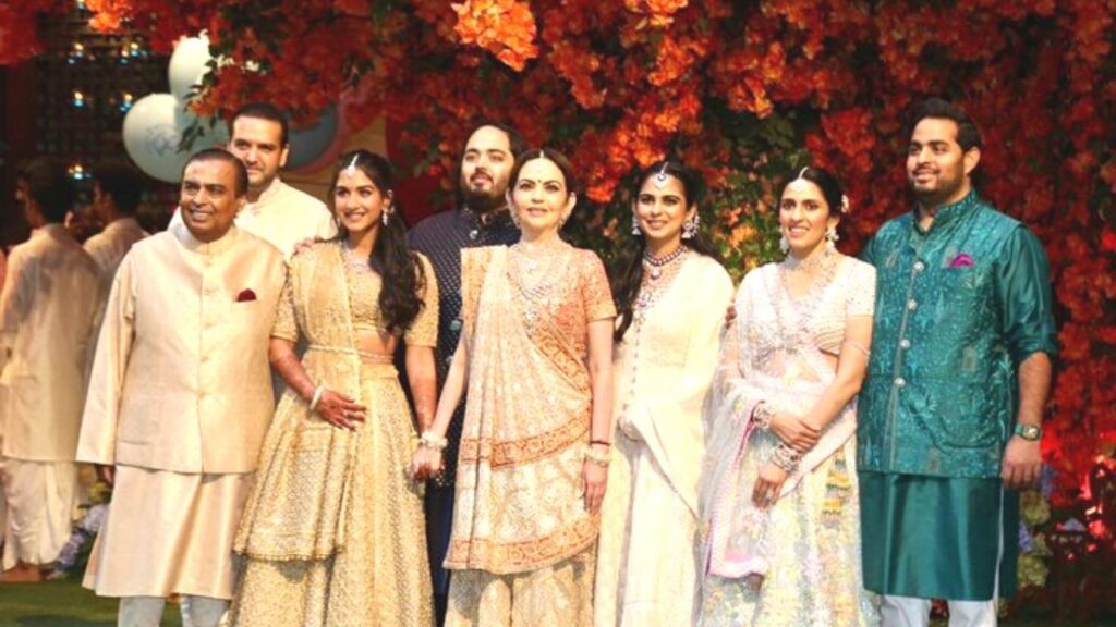 Mukesh Ambani son Radhika-Anant Engagement