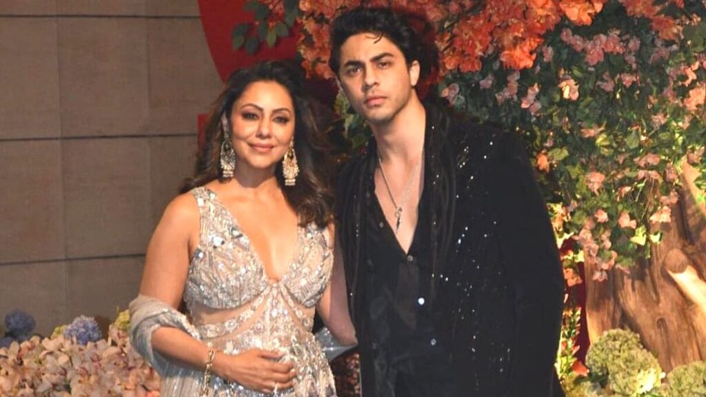 Gauri khan and Aryan khan