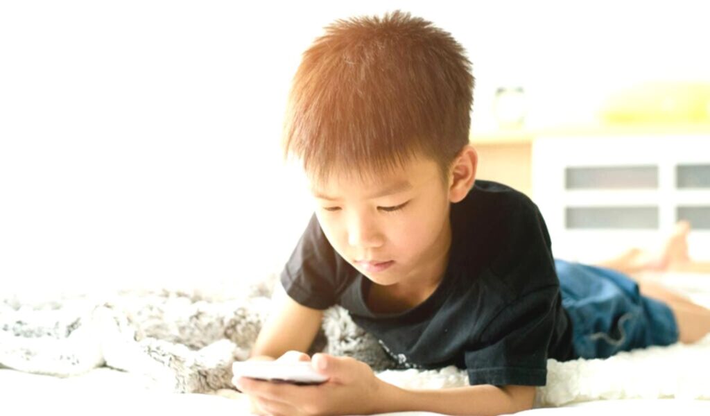 child Smartphone addiction