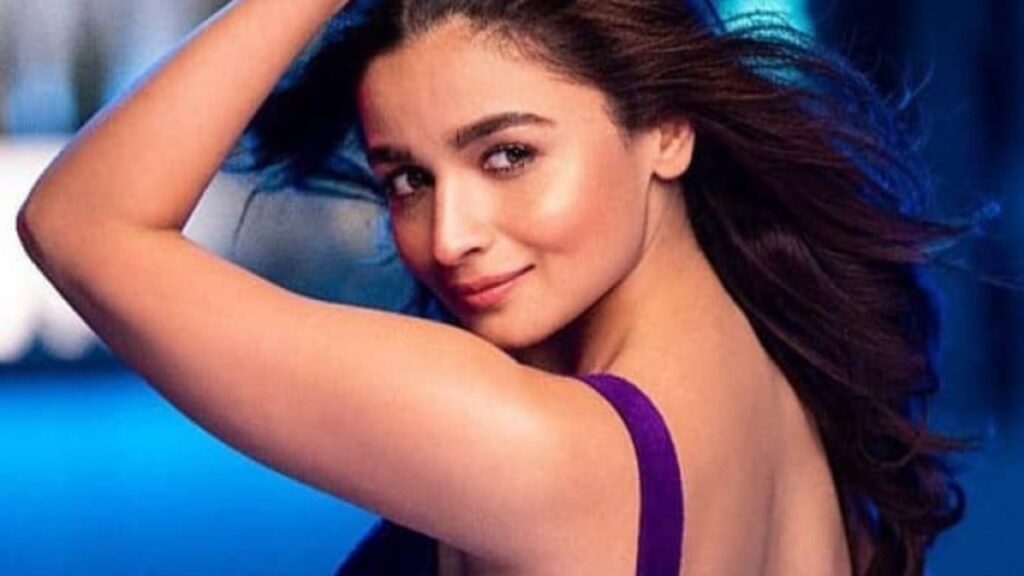 Alia Bhatt Net Worth