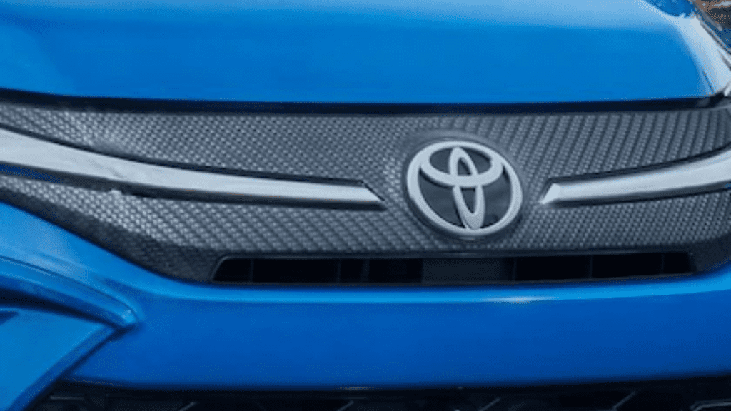 Toyota Hyryder CNG