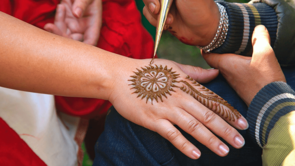 Mehndi Remove Tips