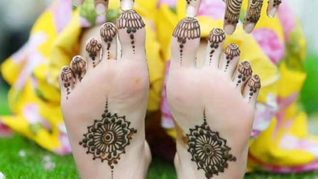 Mehndi design for Legs