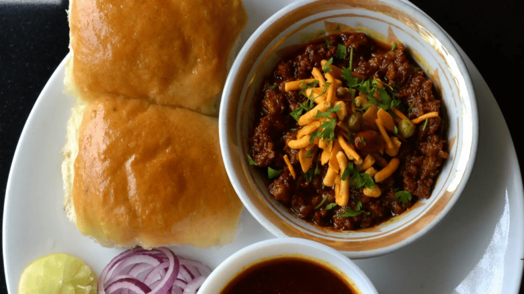 Misal Pav Recipe