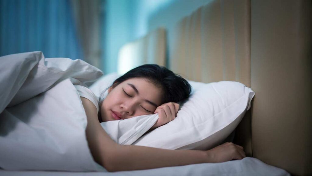 Sleeping On Bed Get Relief From Body Pain 