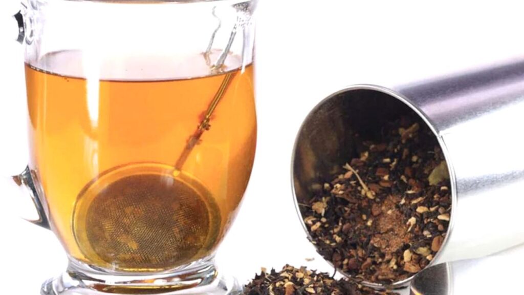 kitchen tips: Leftover tea leaves