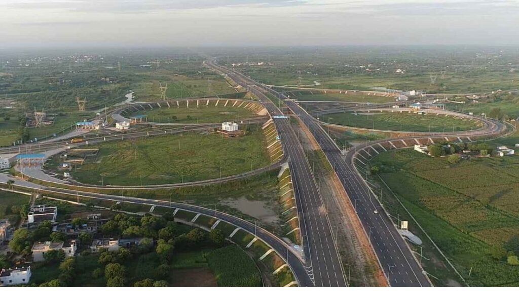 Delhi-Mumbai-Expressway