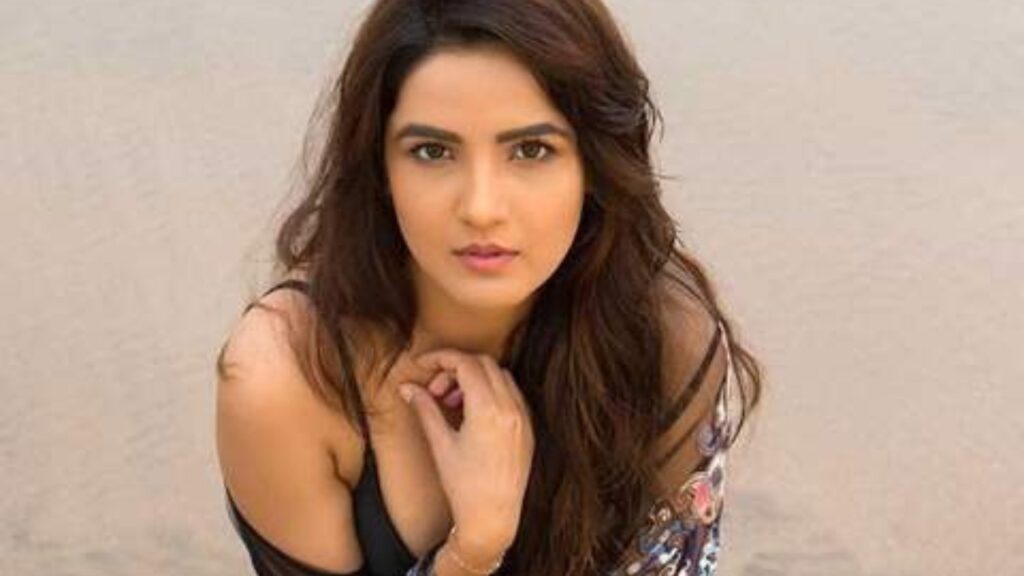 Jasmin Bhasin