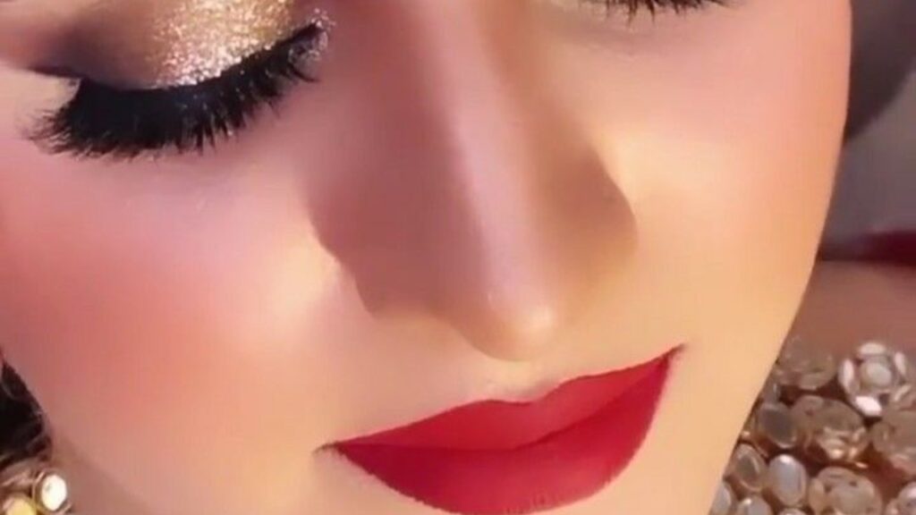 Eye makeup Tips