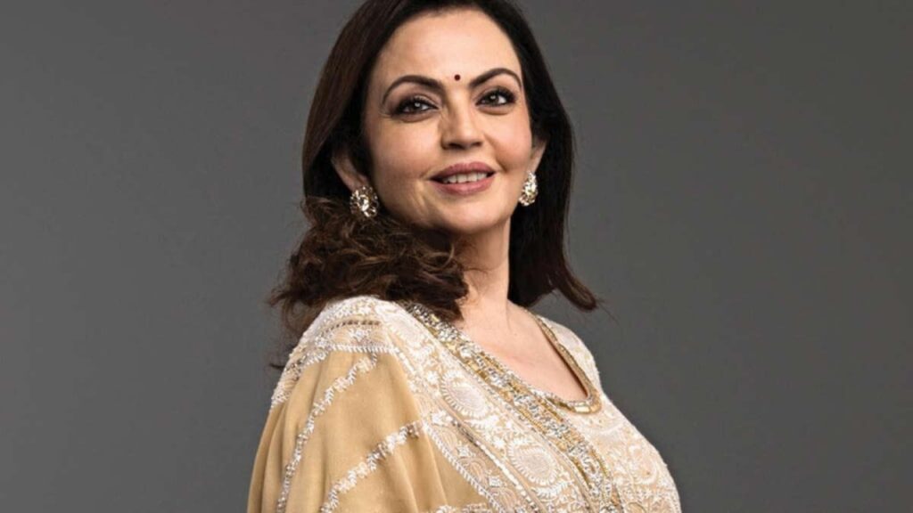 Neeta Ambani looks