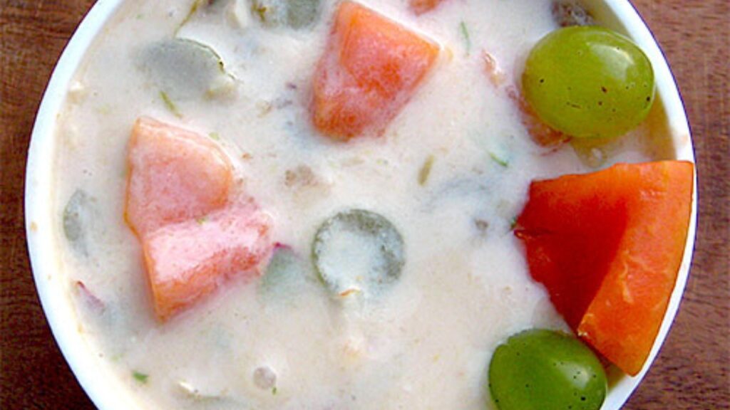 Fruit raita