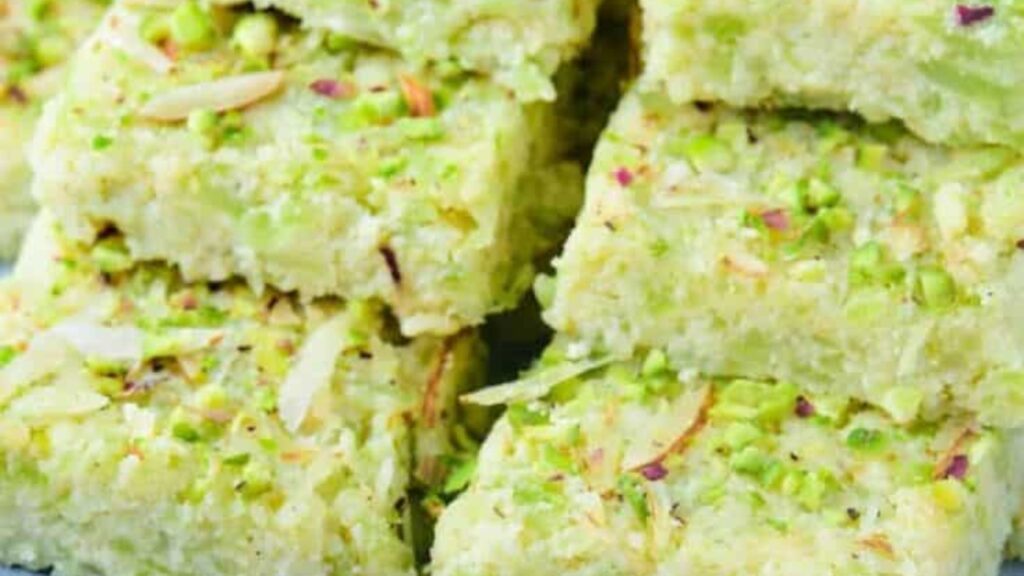 Lauki Barfi recipe 