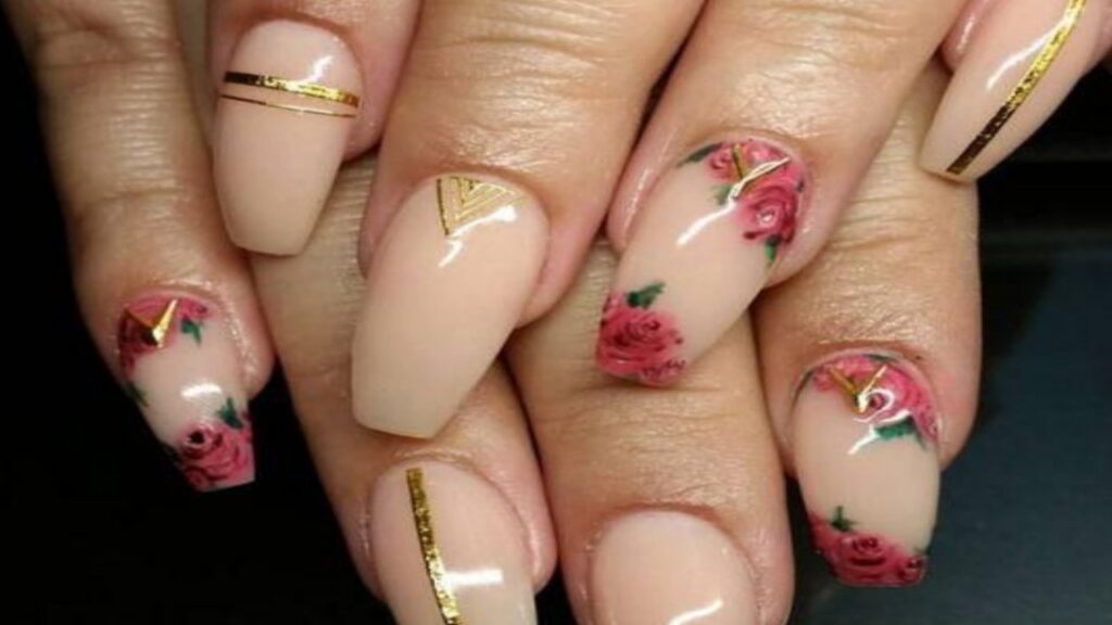 Nail Art Ideas For Eid