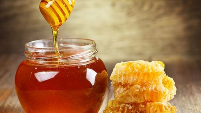 Benefits of Honey in summer