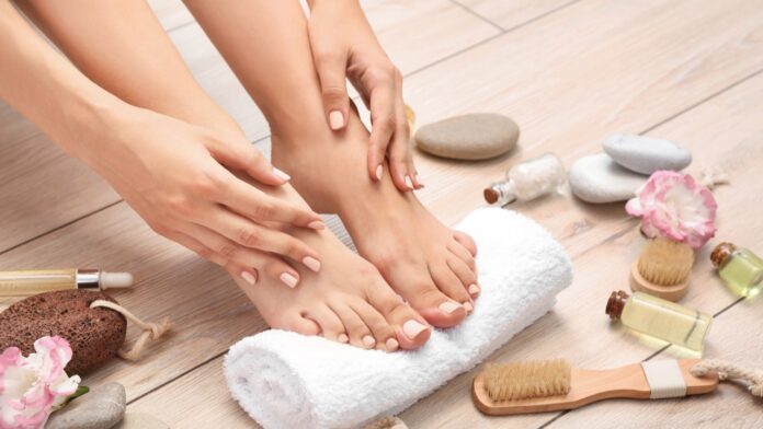 Pedicure Tips