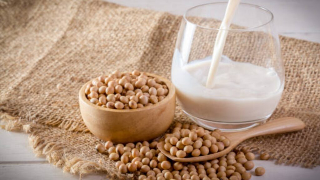 Soya milk benefits 