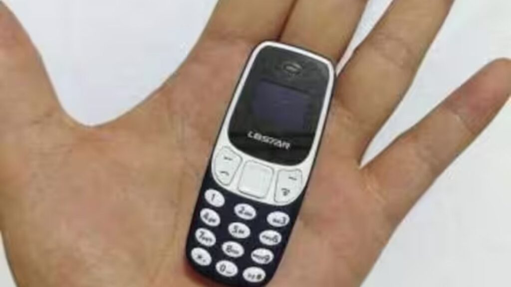 Smallest Phone in world