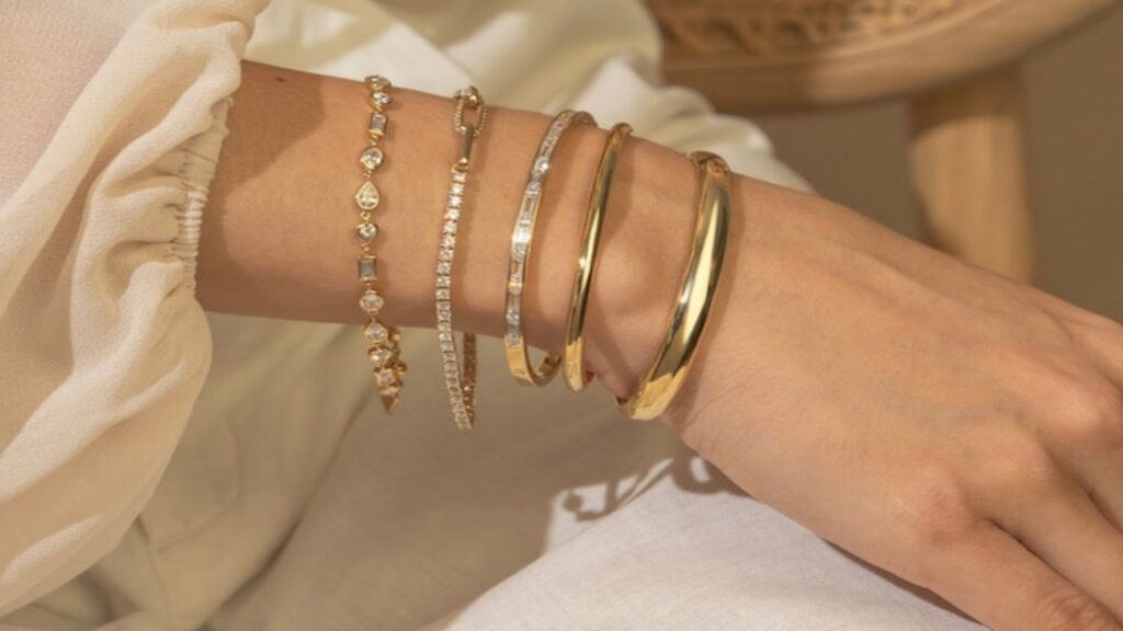 Gold bracelet Designs