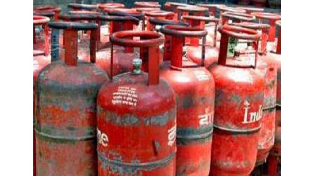 LPG Price Pradhan Mantri Ujjwala Yojana