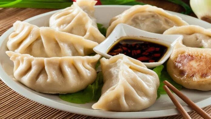 momos