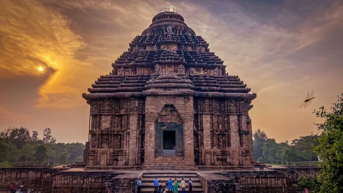 Konark temple IRCTC Odisha Tour Package
