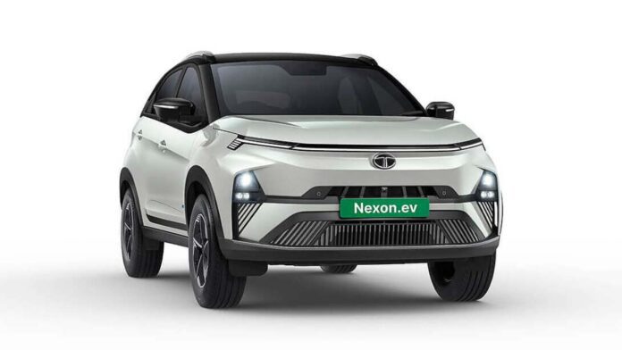 Tata Nexon EV Facelift Vs Mahindra XUV 400