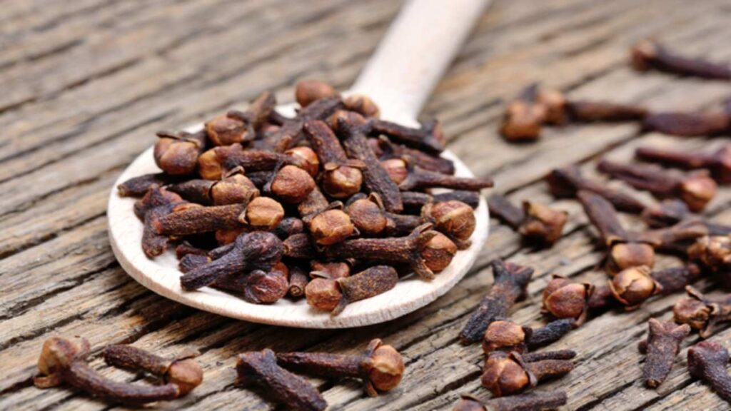 Cloves
