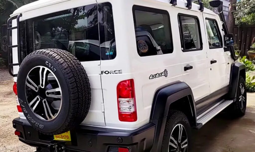 Force Gurkha 5-Door